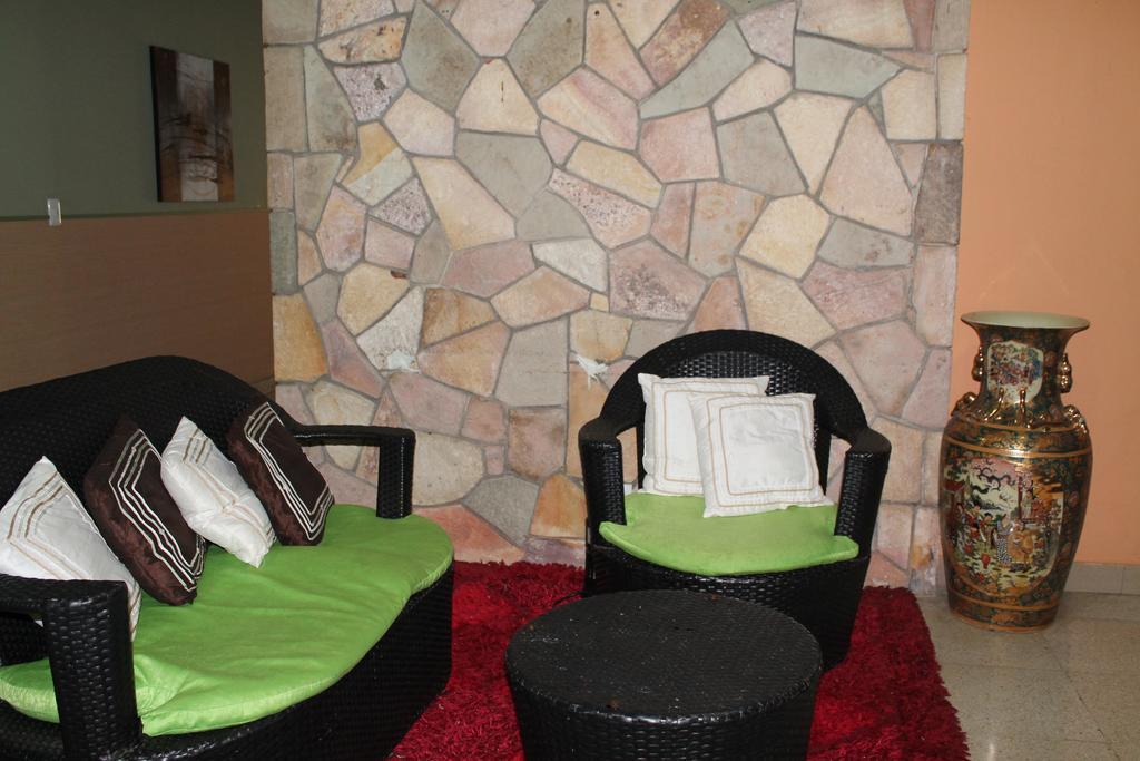 Hostal Cocos Inn Panama Dış mekan fotoğraf
