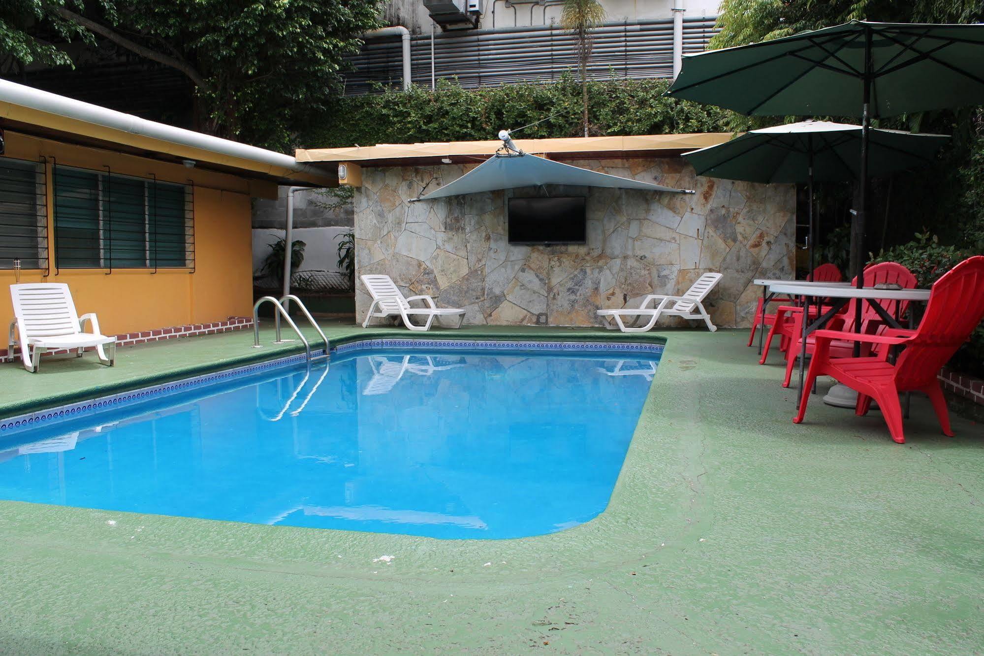 Hostal Cocos Inn Panama Dış mekan fotoğraf